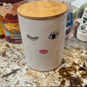 Stylish 52oz eye and lip Storage Canister with Bamboo Lid. New. Put any location
